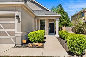 2073 Turkey Creek in New Braunfels, TX - Building Photo - Building Photo