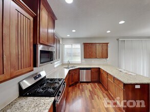 6500 NE 86th Ave in Vancouver, WA - Foto de edificio - Building Photo