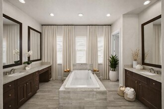 2003 Covent Garden Station in Houston, TX - Building Photo - Building Photo