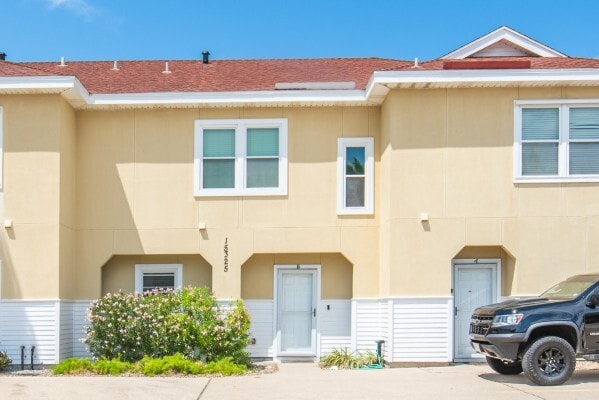15325 Bonasse Ct in Corpus Christi, TX - Foto de edificio - Building Photo