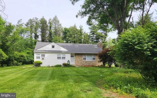 property at 644 Kingston Terrace