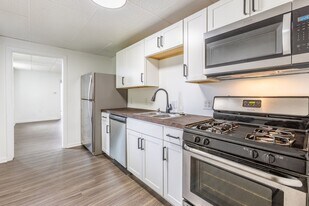 1126 Arlington Ave, Unit Apt 1 in Pittsburgh, PA - Building Photo
