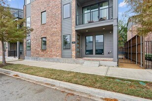 1545 Cosette Dr in Dallas, TX - Building Photo