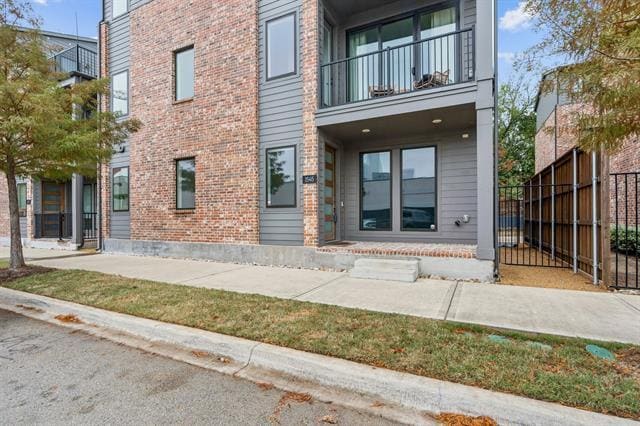 1545 Cosette Dr in Dallas, TX - Building Photo