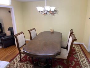 15 Sherwood Cir in Sharon, MA - Building Photo - Building Photo