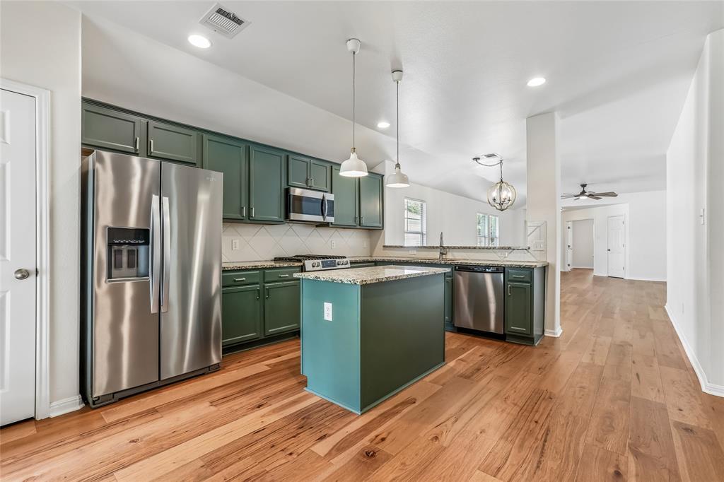 2060 Constellation Dr in Buda, TX - Building Photo