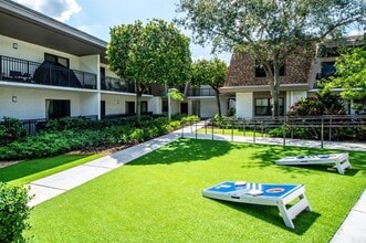 Legacy at the Palms in Miami, FL - Building Photo - Building Photo