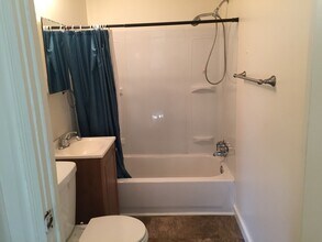 117 N 6th Ave, Unit 1ST FLOOR in Butler, PA - Building Photo - Building Photo