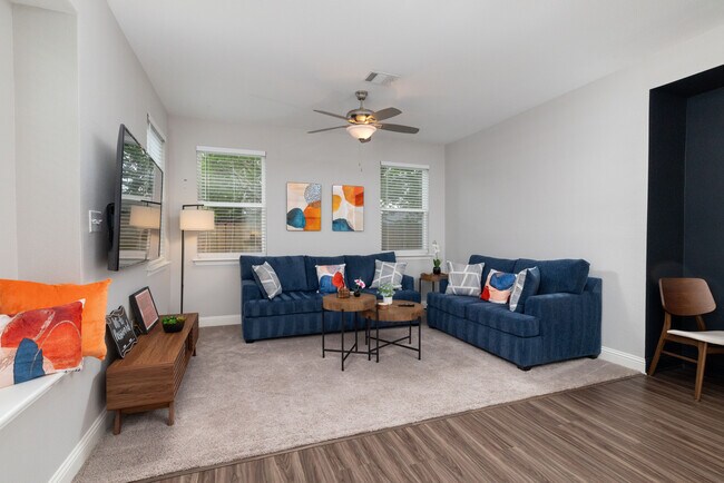 450 S Edna Ave in Lewisville, TX - Building Photo - Building Photo