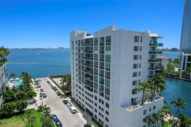 500 NE 29th St in Miami, FL - Building Photo - Building Photo