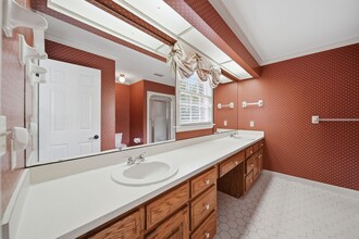 244 35th Ave NW in Hickory, NC - Building Photo - Building Photo