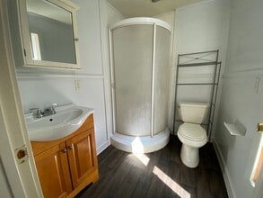 817 Egleston Ave in Kalamazoo, MI - Building Photo - Building Photo