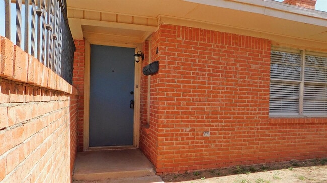 3813 51st St in Lubbock, TX - Building Photo - Building Photo