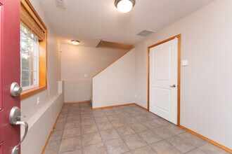 1625 S Weller St in Seattle, WA - Building Photo - Building Photo