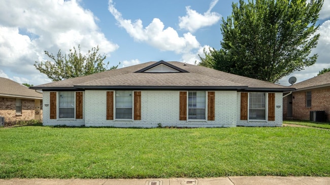 814 Skyline Dr in Duncanville, TX - Building Photo - Building Photo