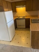 3800 Desert Marina Dr in Laughlin, NV - Building Photo