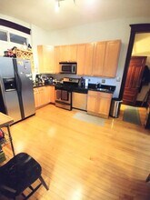 1011 N Washtenaw Ave, Unit 3N in Chicago, IL - Building Photo - Building Photo