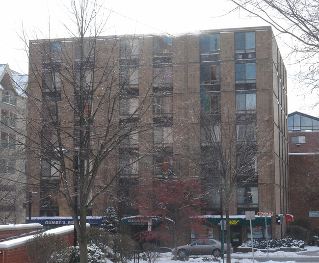 O'Brien Place in State College, PA - Foto de edificio - Building Photo