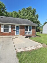 601 Daventry Ln in Gahanna, OH - Building Photo - Building Photo