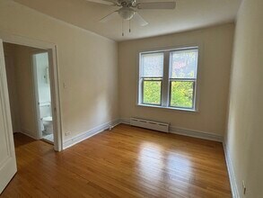 4955 N Whipple St in Chicago, IL - Building Photo - Building Photo