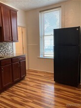 76 Tracy St in Buffalo, NY - Building Photo - Building Photo