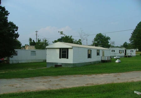 Howard's Mobile Home Park in Griffin, GA - Building Photo