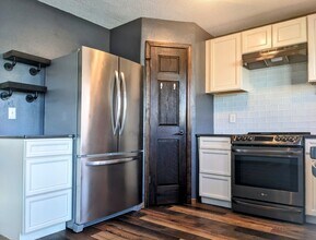 2114 Laforest Ave in Bismarck, ND - Building Photo - Building Photo