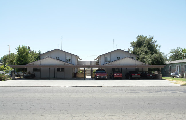 1155 E St in Reedley, CA - Building Photo - Building Photo