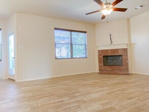 12021 Pecangate Way in Manor, TX - Building Photo - Building Photo