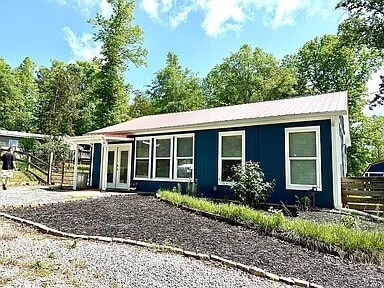 185 Lakeview Way in Martin, GA - Building Photo - Building Photo