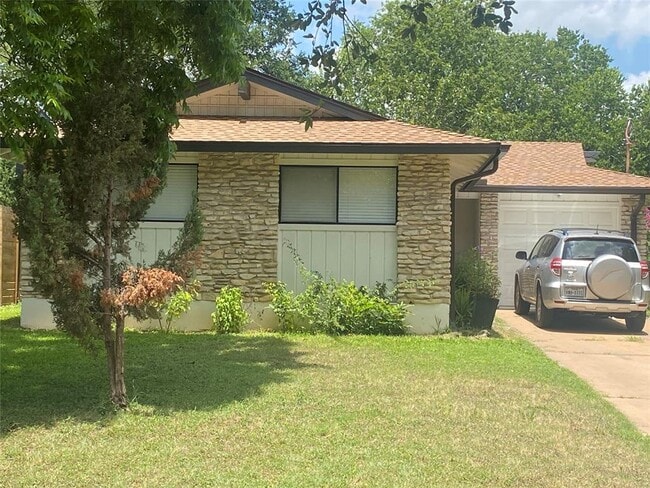 property at 2504 Southland Dr