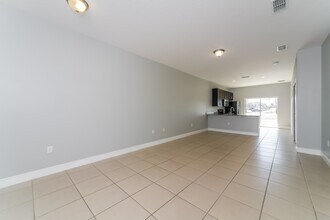 532 Imperial Pl in Kissimmee, FL - Building Photo - Building Photo