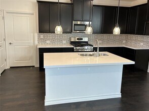 125 Watkinville Rd in Hutto, TX - Building Photo - Building Photo