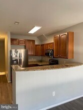 8 Swan Ct in Delanco, NJ - Building Photo - Building Photo