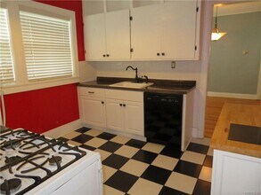 125 Elmwood Ave in Buffalo, NY - Building Photo - Building Photo