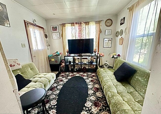 property at 311 E Lamb St