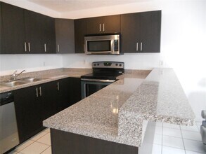 129 San Remo Blvd in North Lauderdale, FL - Building Photo - Building Photo