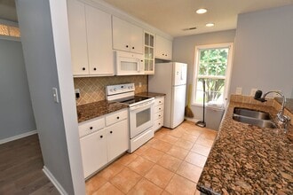 496 Carnation Ct in Rocky Mount, NC - Building Photo - Building Photo