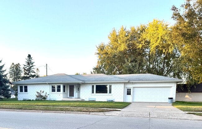 property at 23 5th St SE