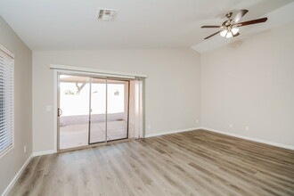 14417 N Gil Balcome Ct in Surprise, AZ - Building Photo - Building Photo