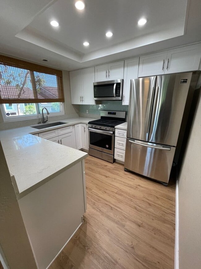 48 Greenmoor in Irvine, CA - Building Photo - Building Photo