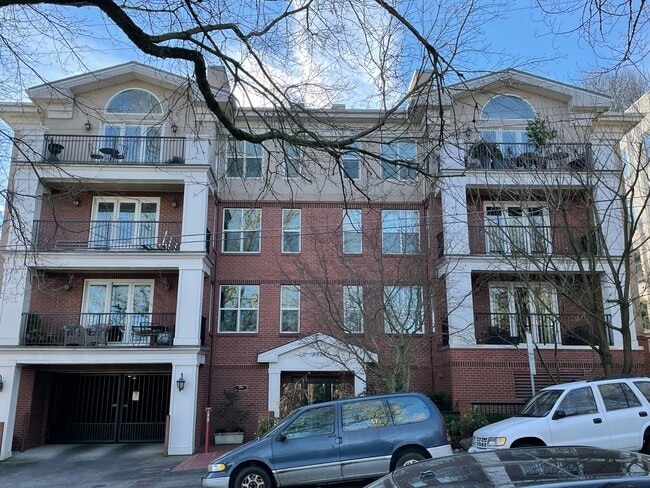 property at 2328 NW Glisan St