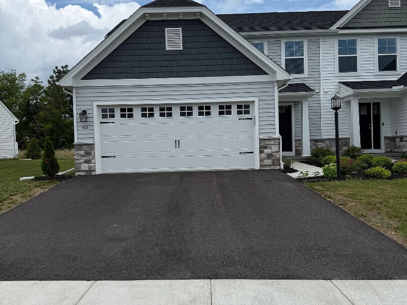 83 Long Bnd Dr in Carlisle, PA - Building Photo