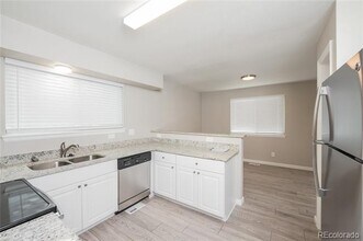 19410 E 45th Ave in Denver, CO - Building Photo - Building Photo