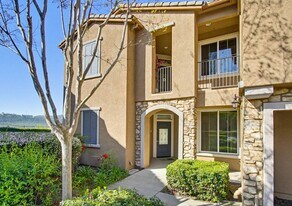 12680 Creekview Dr in San Diego, CA - Building Photo