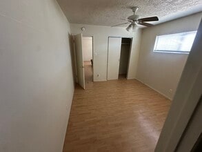 416 Kentucky St SE in Albuquerque, NM - Foto de edificio - Building Photo
