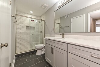 5020 Sardis Rd in Charlotte, NC - Building Photo - Building Photo