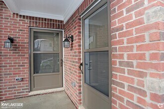 54247 Calusa Dr in Utica, MI - Building Photo - Building Photo