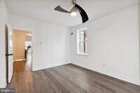 5531 Whitby Ave photo'