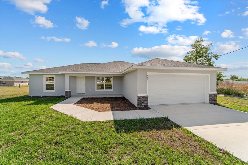 10426 SW 133 Ave in Dunnellon, FL - Foto de edificio